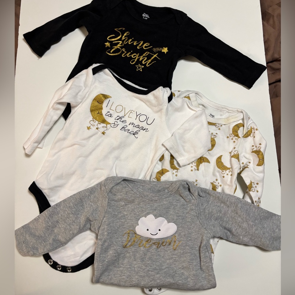 Yoga sprouts moon cotton onesies long sleeve set lot 3-6m